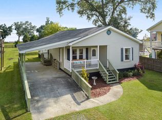 119 W 1st St, Waveland, MS 39576