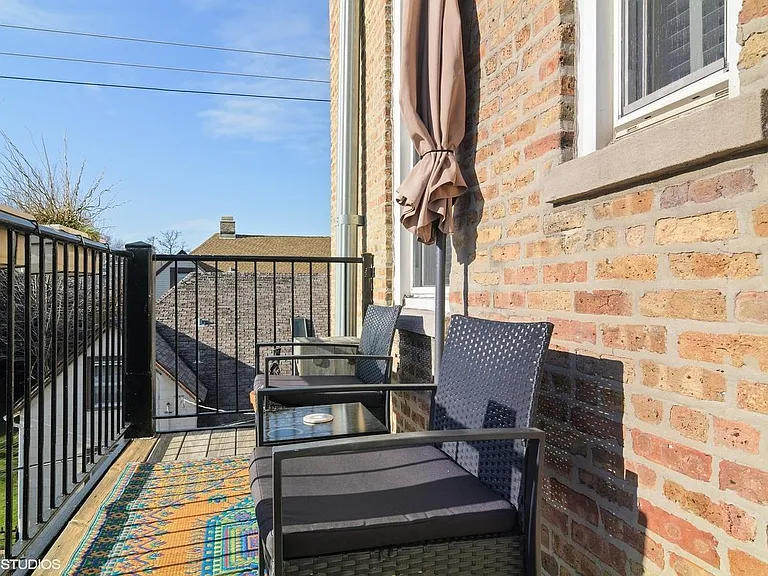 3217 W Altgeld St #3 — Photo 8