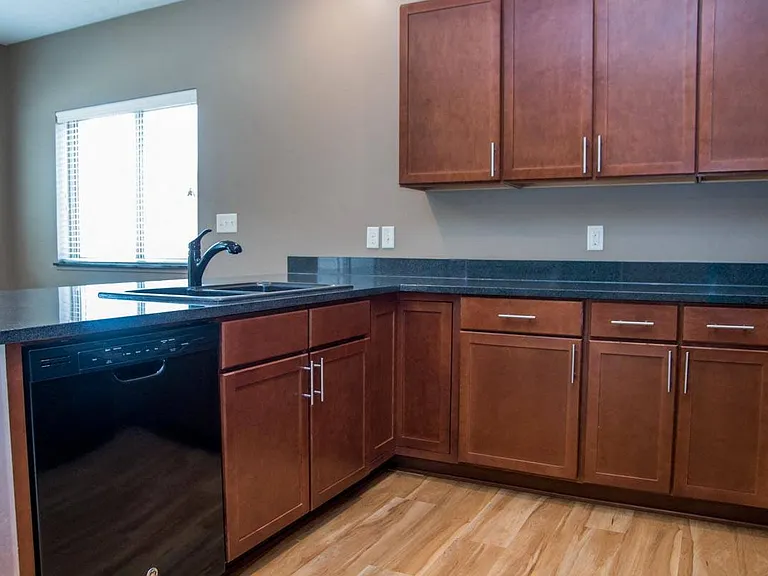 The Flats at 84 — Photo 157