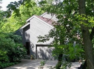 S545 Indian Spring Dr, Delafield, WI 53018