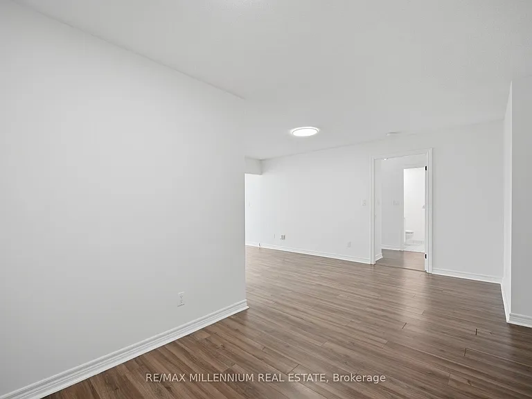 68 Corporate Dr #1532 — Photo 14
