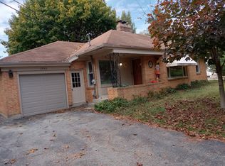 2953 E Paris Ave SE, Kentwood, MI 49512