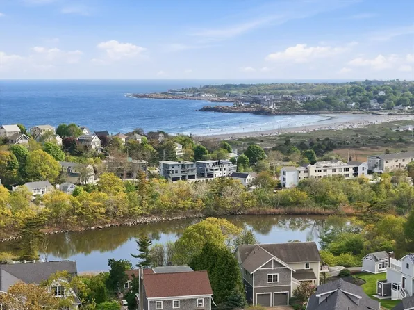 18-18R Starknaught Hts #A, Gloucester, MA 01930