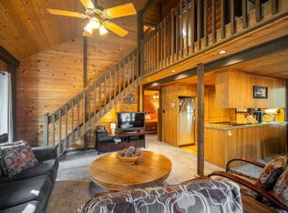 17604 Cluster Cabin Ln #2, Bend, OR 97707