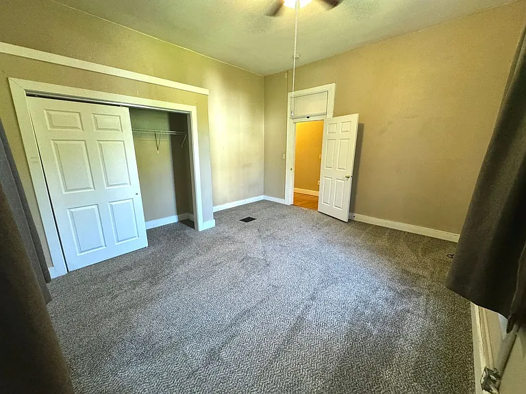337 N Ellis St — Photo 19