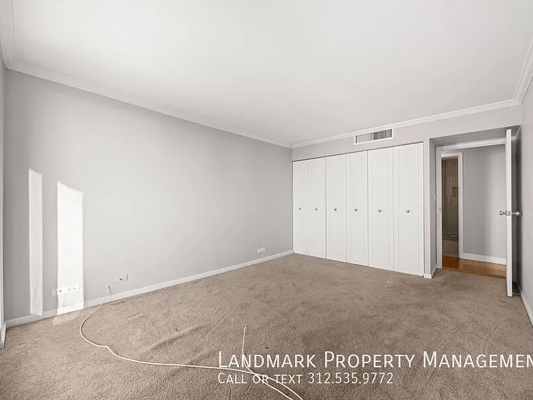 6033 N Sheridan Rd #35D — Photo 11