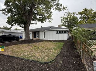 1601 N 700th St W, Woods Cross, UT 84087