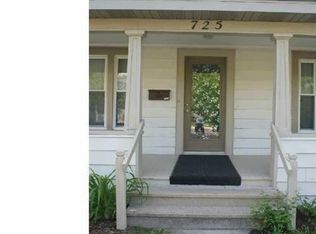 725 N Pine St, Lansing, MI 48906