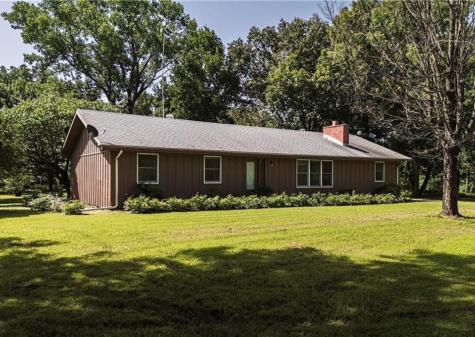 1st image of 2426 County Road 3500