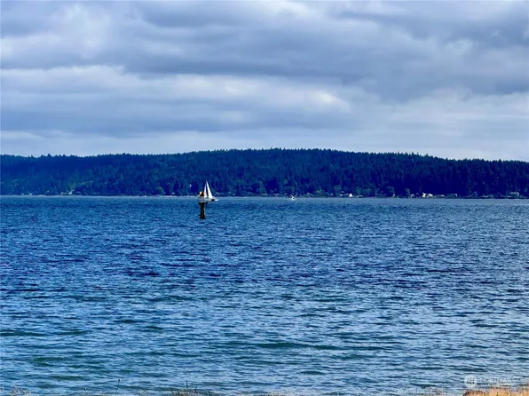 1179 Beach Drive E, Port Orchard, WA 98366