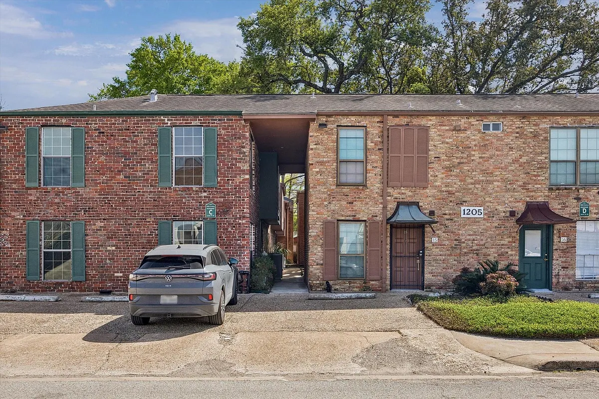Building Photo - 1205 Autrey St #9