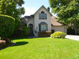 17508 Vineland Ave, Monte Sereno, CA 95030