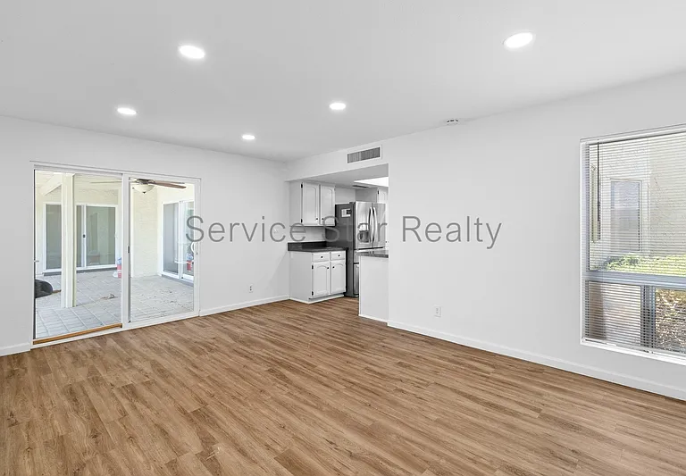 7320 E Rose Ln — Photo 11