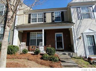 6818 Rothchild Dr, Charlotte, NC 28270