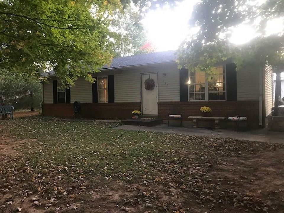 1st image of 333 Countrywood Pl