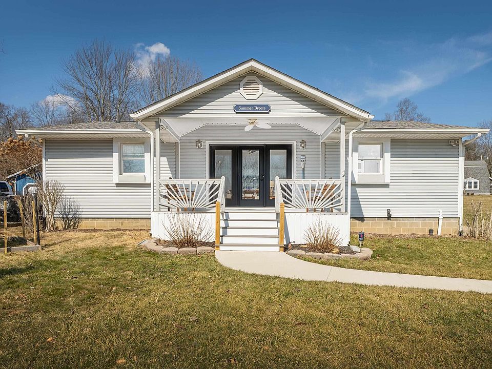 1st image of 60 Appleseed Ct