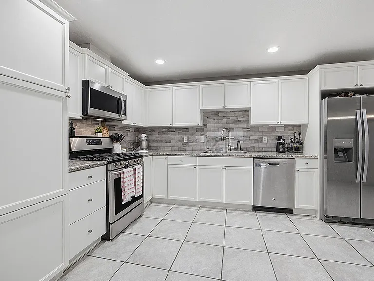 4709 W School Ave — Photo 3