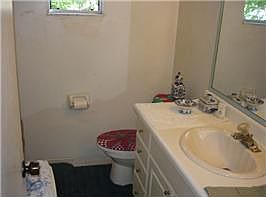 5th image of 559 Floral Dr