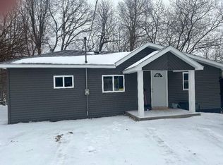 255 Dana St NW, Comstock Park, MI 49321