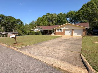 110 W Emerald Dr, Enterprise, AL 36330