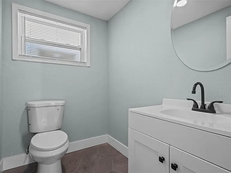 1682 Wilmar Ave — Photo 7