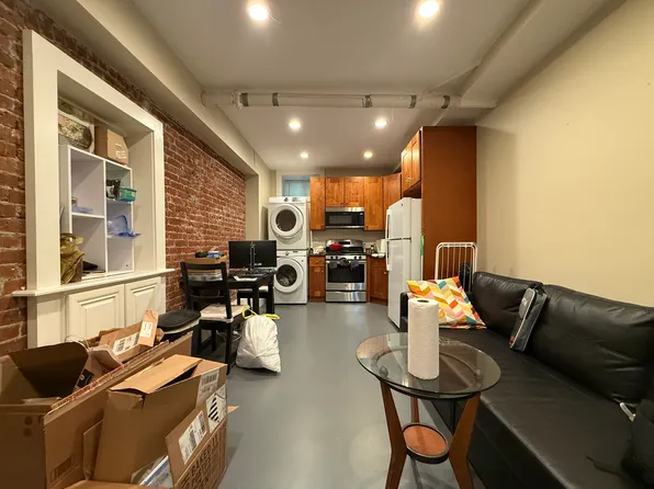 36 High St, Brookline, MA