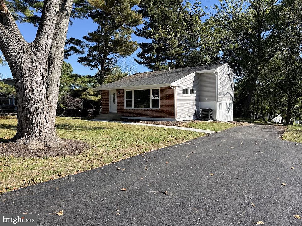 1st image of 3433 Rolling View Ct