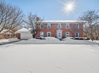 355 W Dean Rd, Fox Pt, WI 53217