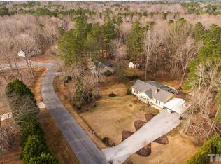 100 Wynfield Dr, Clayton, NC 27520