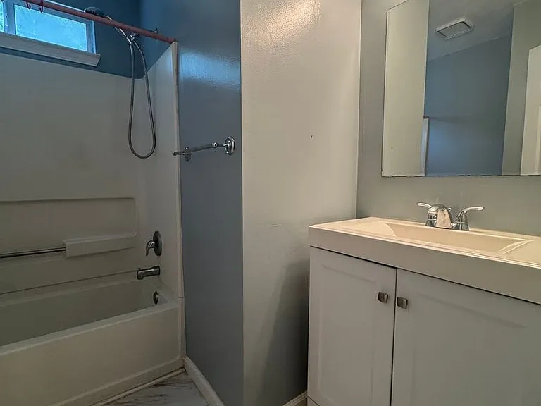 95 Hampton Oaks Dr — Photo 10