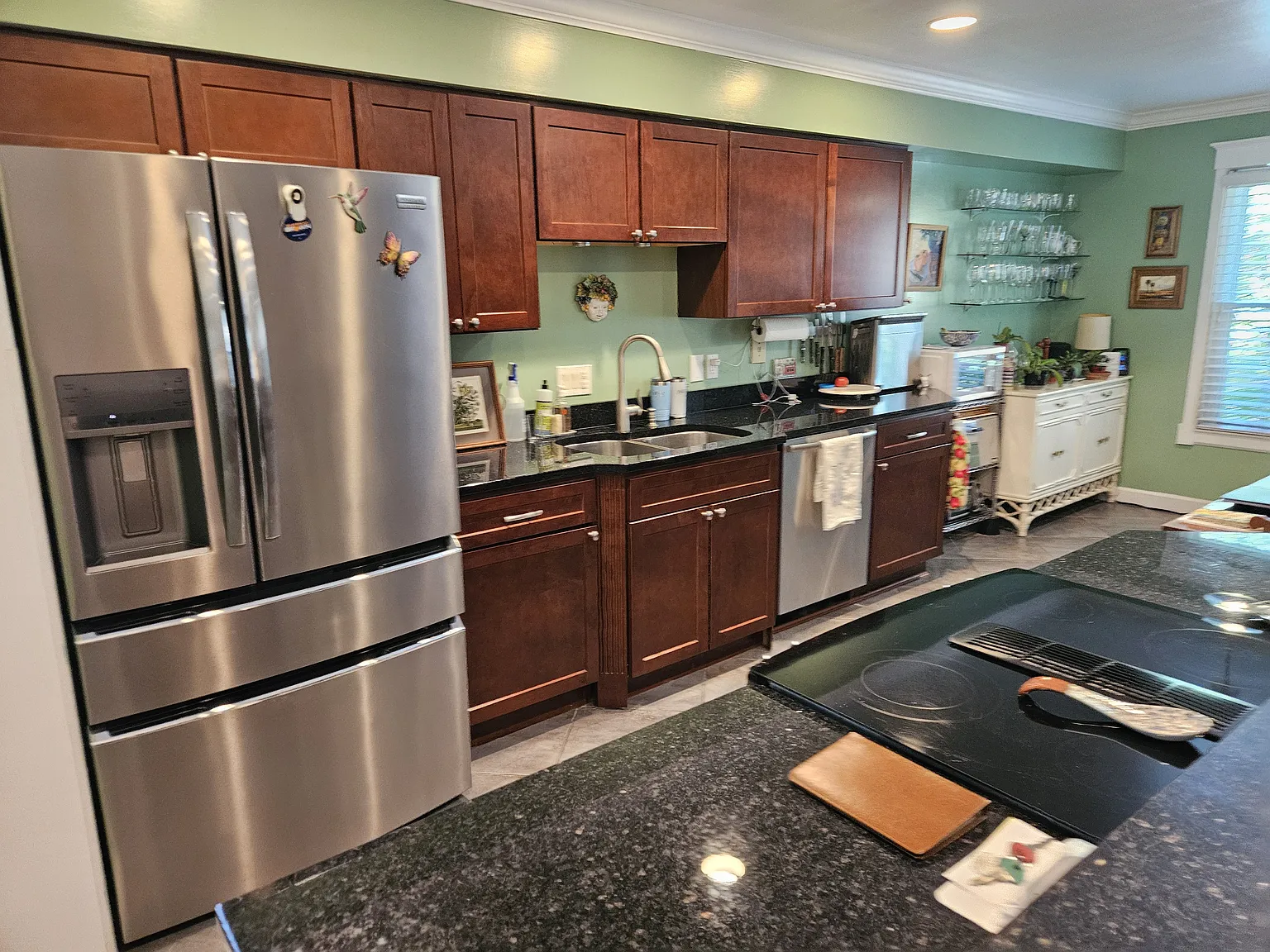 2 bed, 2.5 bath, 1512 sqft, $3,000 — Photo 4