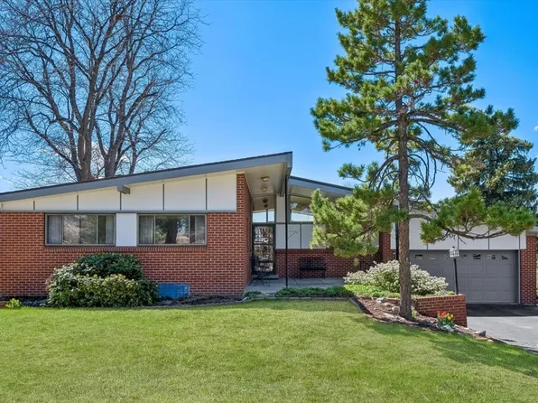 10310 W 18th Place, Lakewood, CO 80215