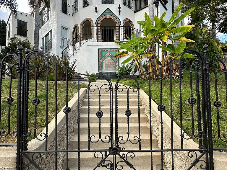 1517 Elevado St #SOURCE — Photo 17