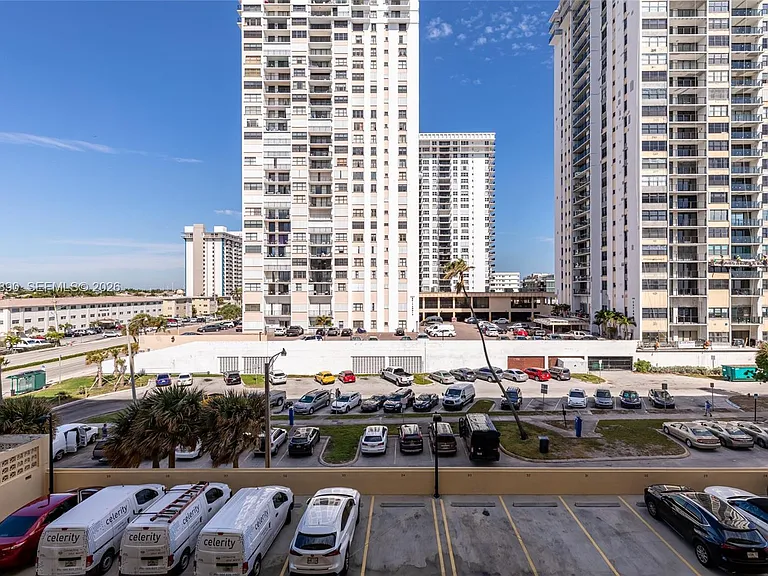 2501 S Ocean Dr #439 — Photo 29