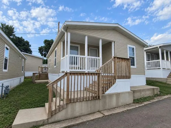 220 Cardinal Ln #220, Madison, WI 53704
