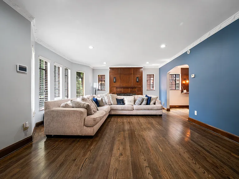16525 Edinborough Rd — Photo 14