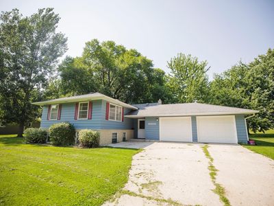 1000 W 4th St, Morris, MN, 56267