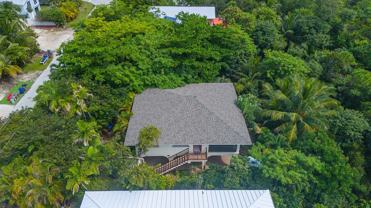 Building Photo - 29850 Journeys End Rd