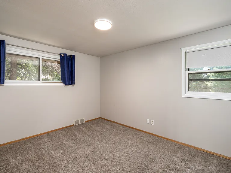 3011 W Dalke Ave — Photo 6