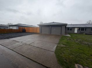 2910 Railroad St SE, Albany, OR 97322