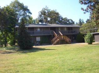 124 Oak Grove Rd APT 8, Medford, OR 97501