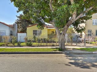 704 W School St, Compton, CA 90220