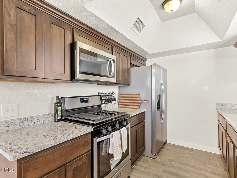 10925 Ernie Banks Dr — Photo 11