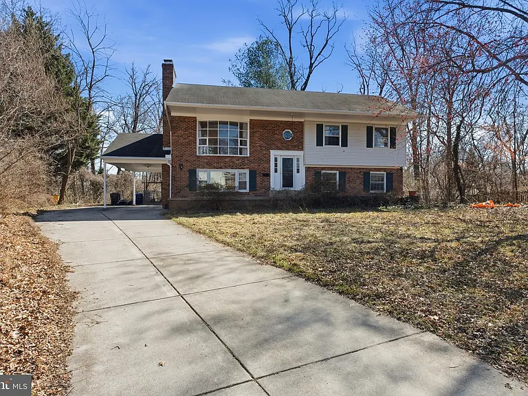 3343 Slade Run Dr — Photo 1