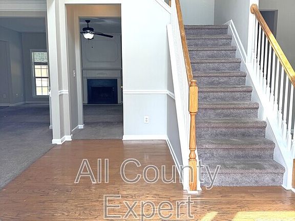 2nd image of 1794 Taylor Oaks Dr