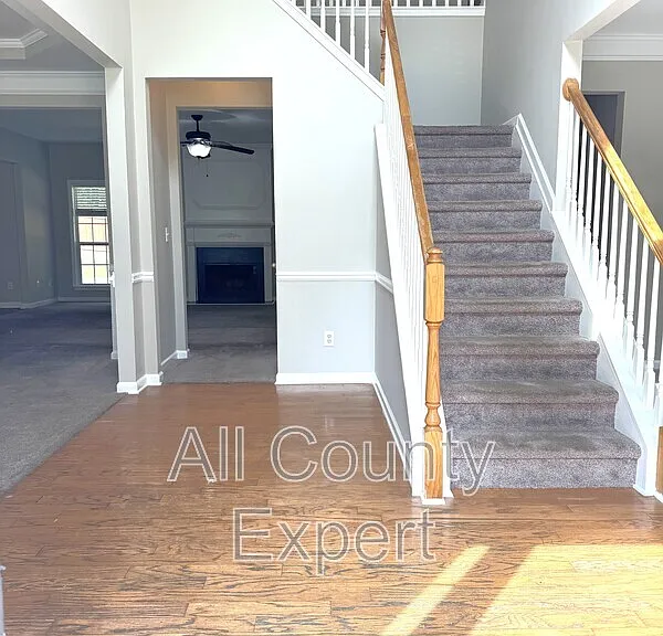 1794 Taylor Oaks Dr — Photo 2