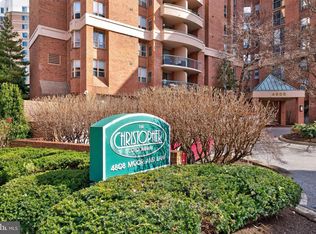 4808 Moorland Ln APT 804, Bethesda, MD 20814