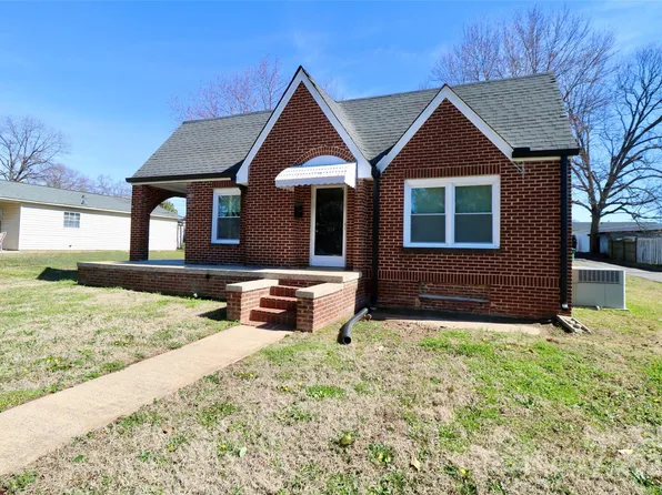 104 N 9th St, Bessemer City, NC 28016