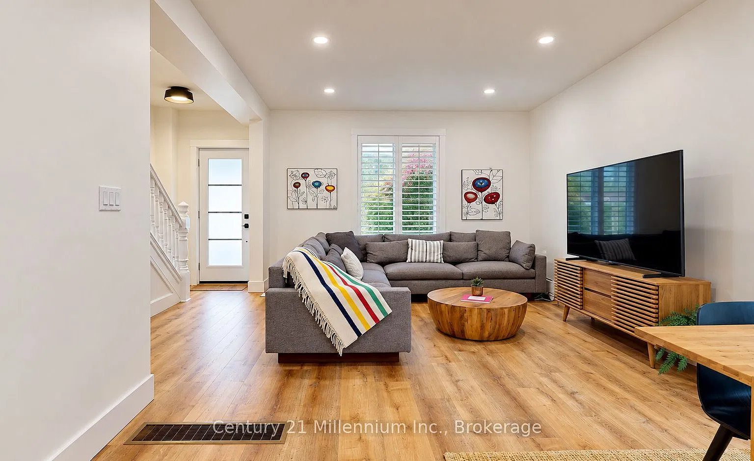 3 bed, $4,000 — Photo 4