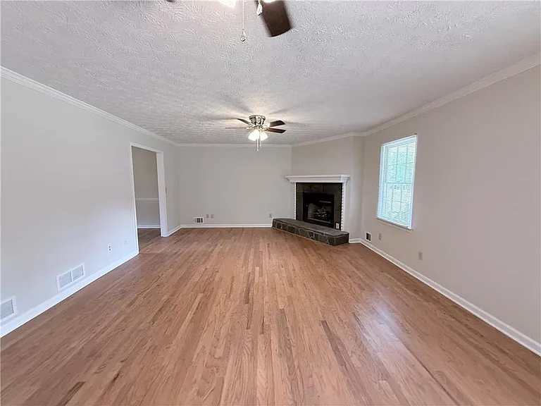 40 Salem Rdg — Photo 6